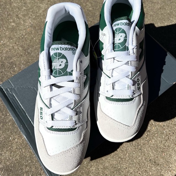 NEW IN BOX New Balance 500 ‘White Green’ - Picture 4 of 4